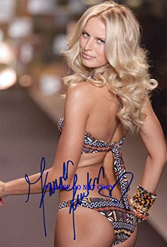Amazon.co.jp: Karolina Kurkova カロリナクルコヴァ サイン